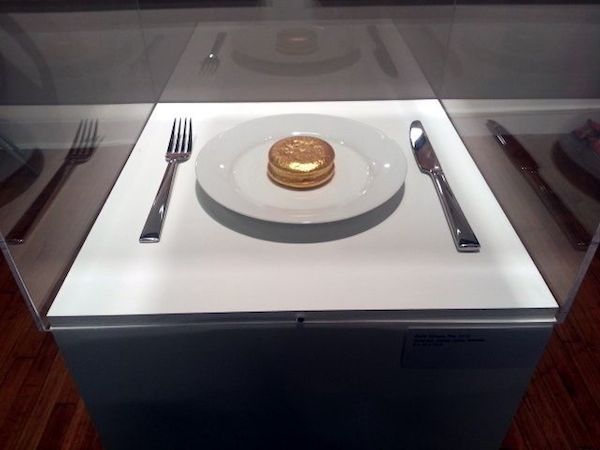 Jin Joo Chae, Gold Choco Pie, 2013 at Julie Meneret Contemporary Art